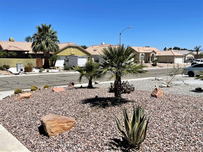 Foto del edificio - 3+ bedroom, 2 bath pool and spa home