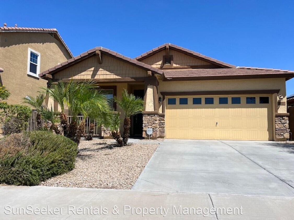 3 br, 2 bath House 17000 W Mohave St House Rental in Goodyear, AZ