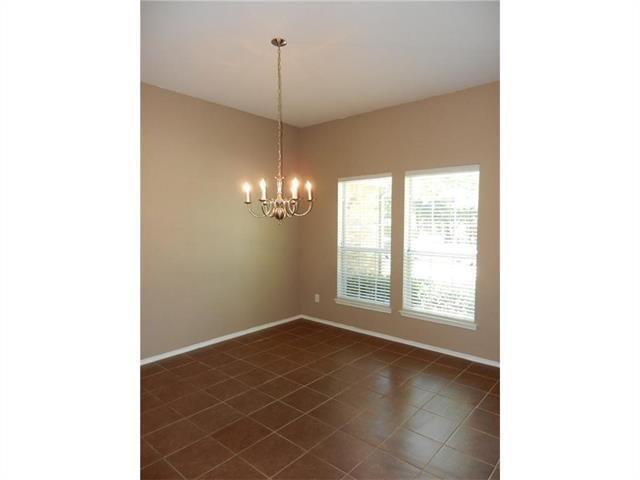 Foto del edificio - 909 Starling Ln