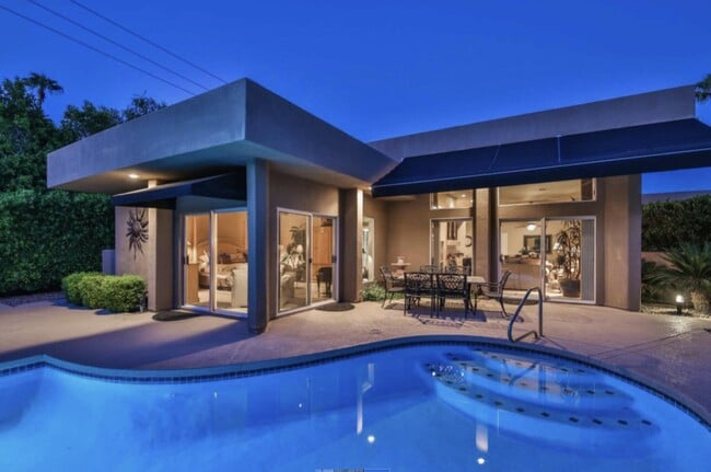 Building Photo - 73710 Shadow Lake Dr