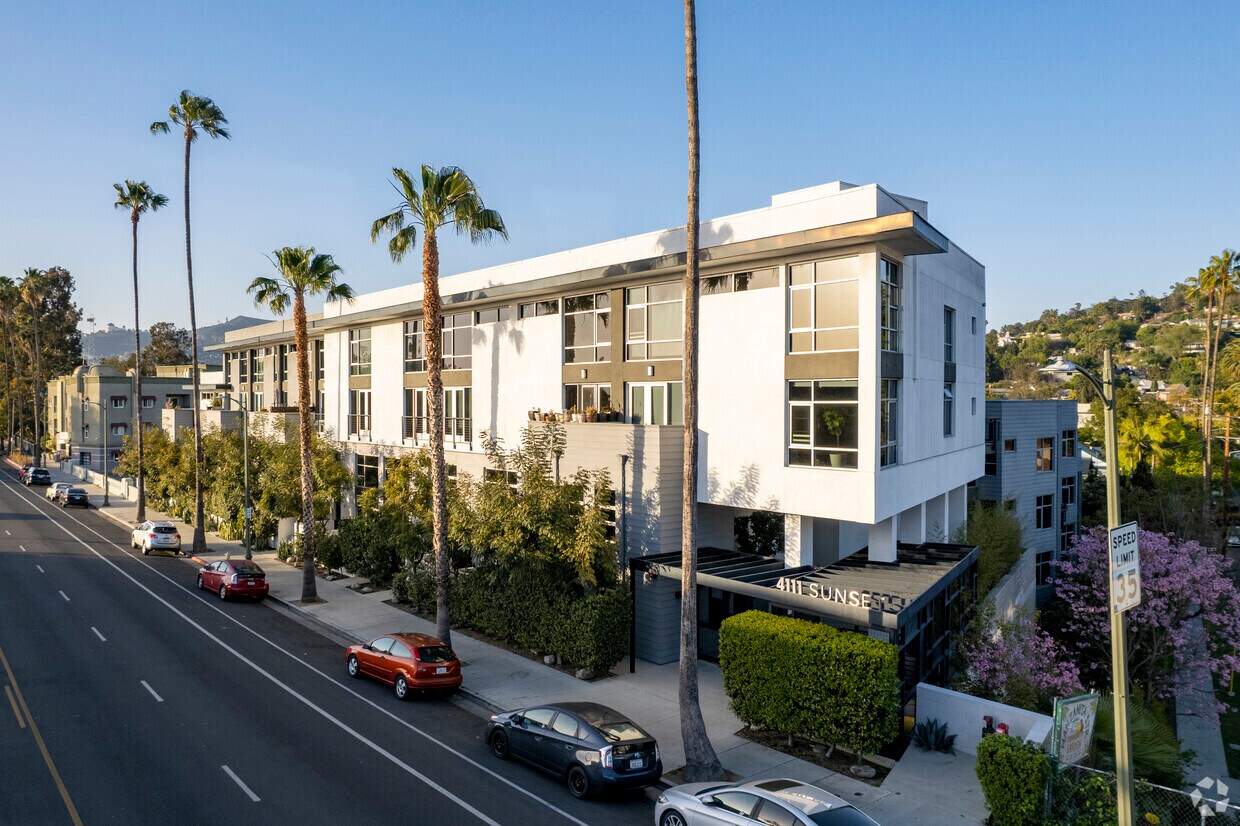 Sunset Silver Lake 4111 W Sunset Blvd Los Angeles, CA Apartments