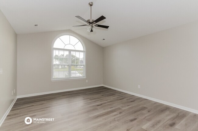Foto del edificio - 806 White Oak Ln