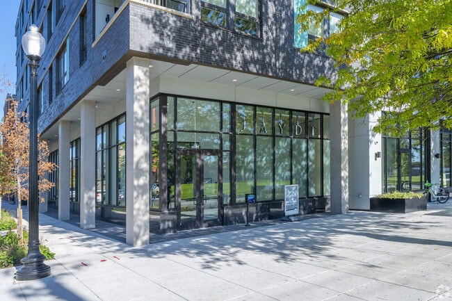 Photo - Jayde Parkside Apartments