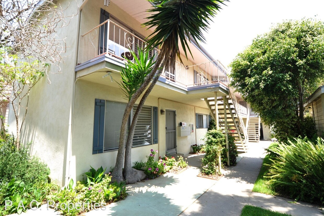 Primary Photo - 2 br, 1 bath Apartment - 121 W Arrellaga S...