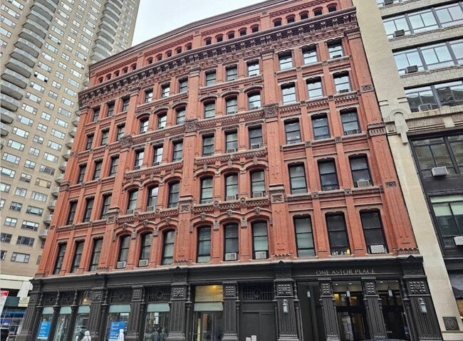 Building Photo - 1 Astor Pl