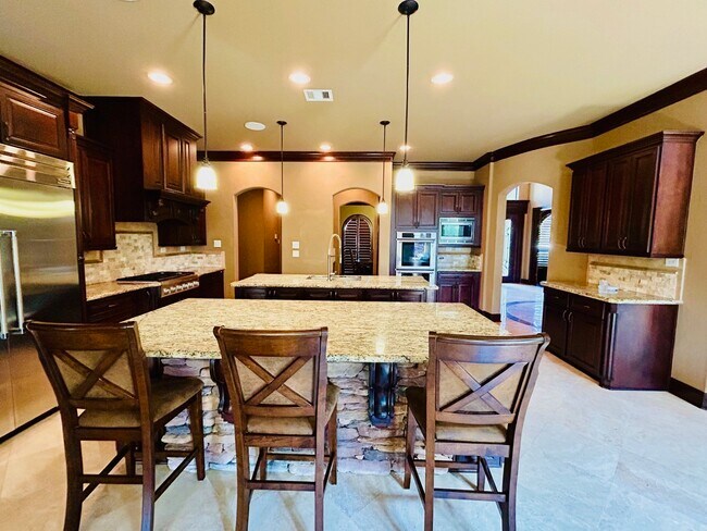 Foto del edificio - 7511 Raes Creek Dr