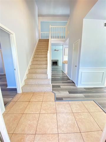 Building Photo - 4150 Briar Hill Dr
