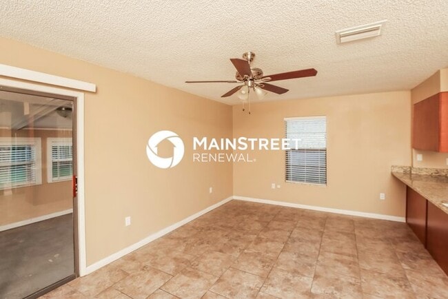 Building Photo - 3 Bedroom Pet-Friendly Home in Palm Bay, F...
