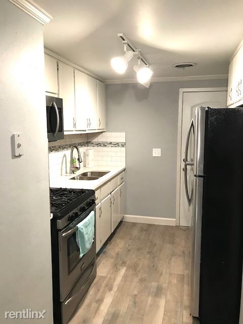 Building Photo - 2 br, 1 bath Condo - 40 Inman Street 40 Un...