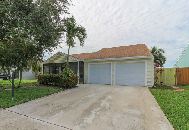 Building Photo - 7870 Blackwood Ln