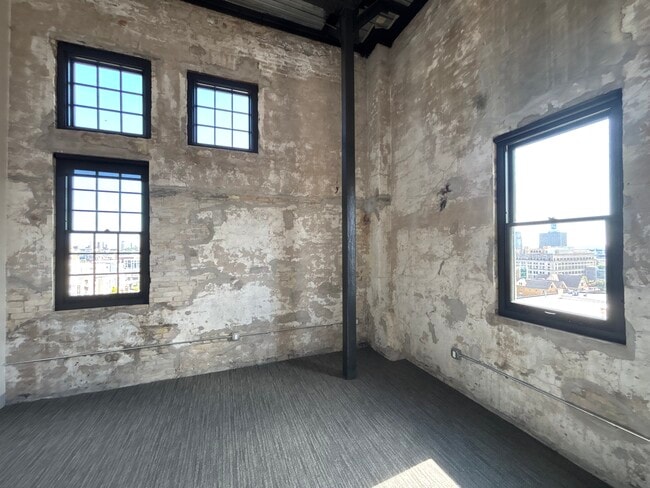 Building Photo - The Malt House