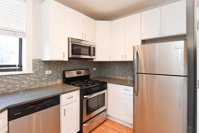 Foto del edificio - 2324 N Rockwell St