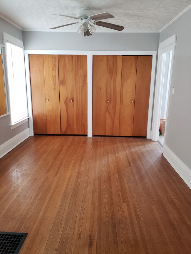 Dining Room - 2352 Chili Ave