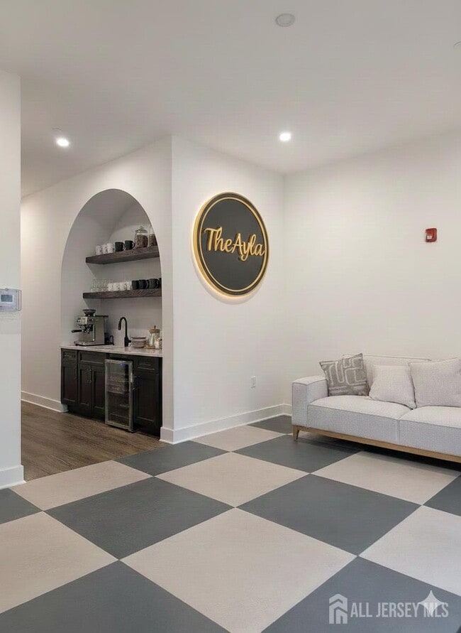 Foto del edificio - 581 Middlesex Ave