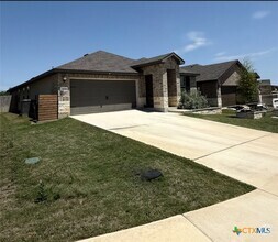 Building Photo - 3154 Charyn Wy