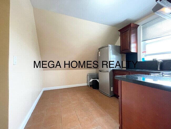Foto del edificio - 2562 37th St