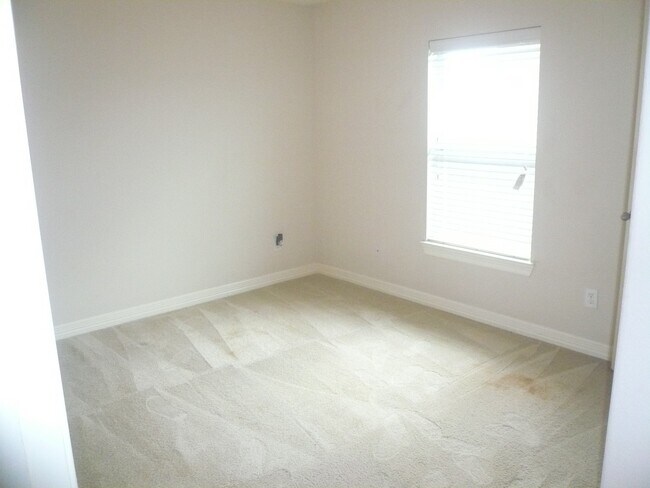 Foto del edificio - 18003 Obelisk Bay Dr