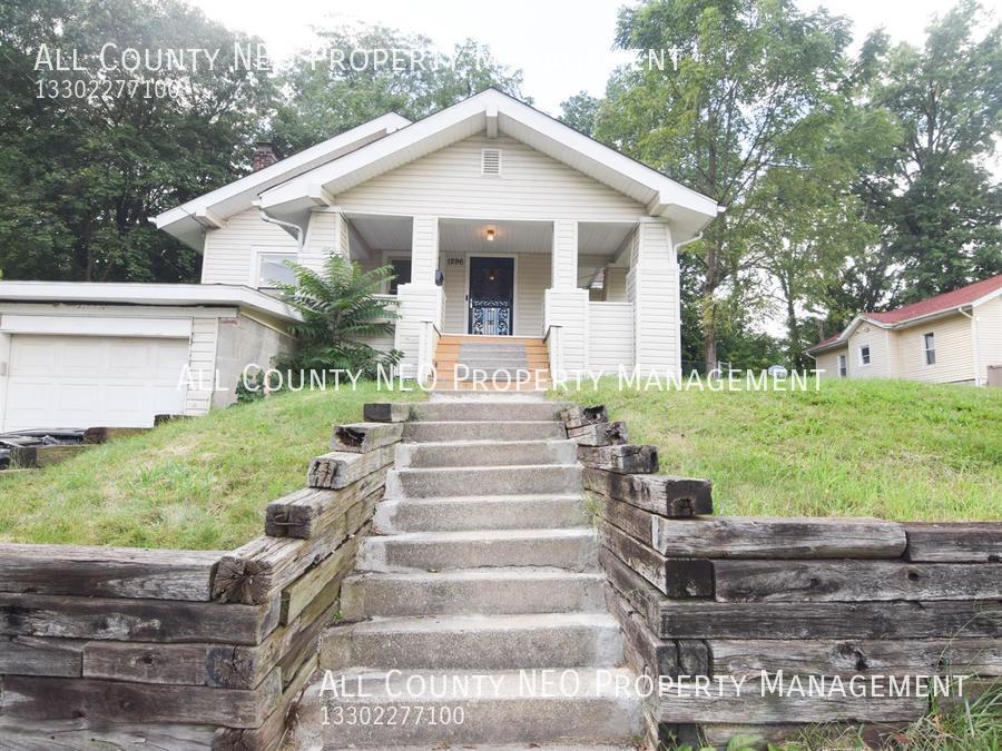 Primary Photo - 1296 Hite St