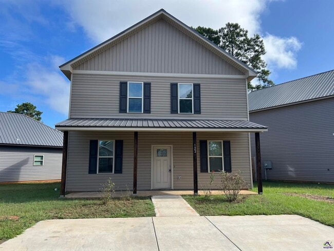 Building Photo - 122 Rolling Woods Cir