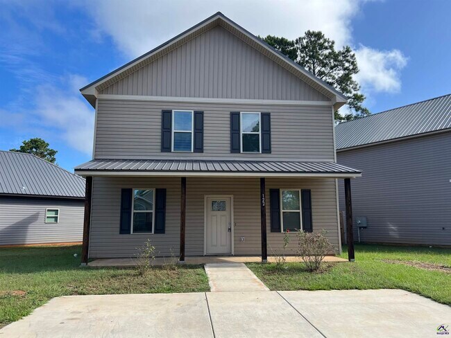 Foto del edificio - 122 Rolling Woods Cir