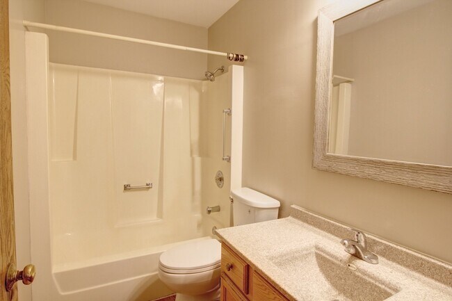 Foto del edificio - 1324 Post Oak Ct