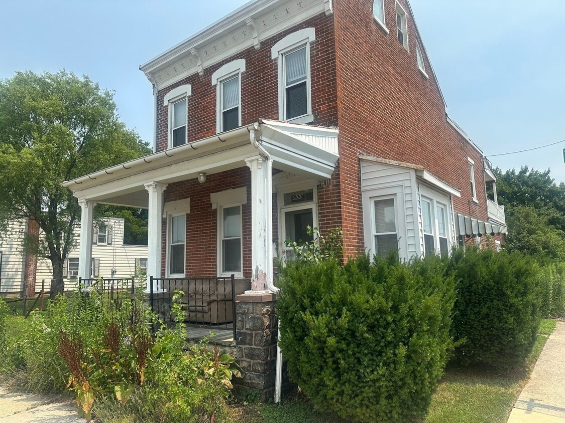 Photo - 800 Tuckerton Ave