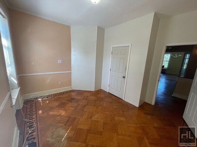 Foto del edificio - BRADFORD STREET XXL 1BD