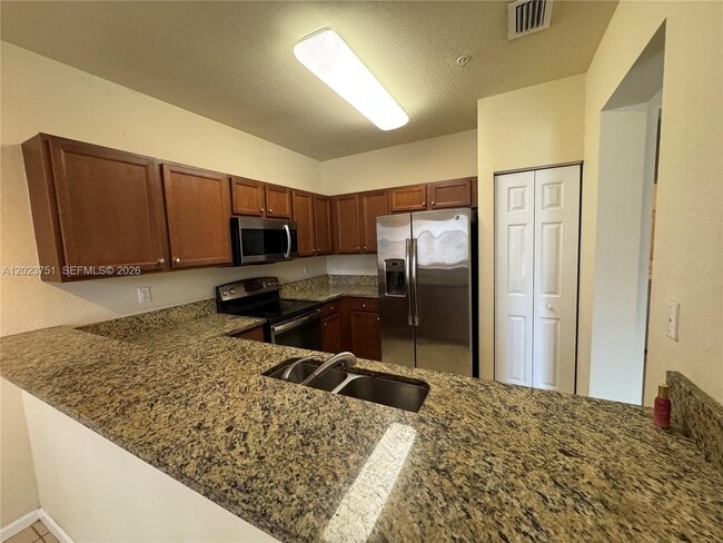 Foto del edificio - 8650 NW 97th Ave