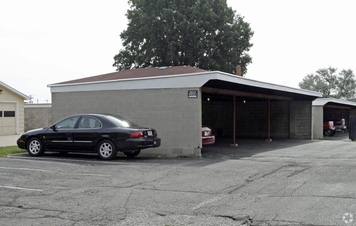 Building Photo - 137 Perkins Ave