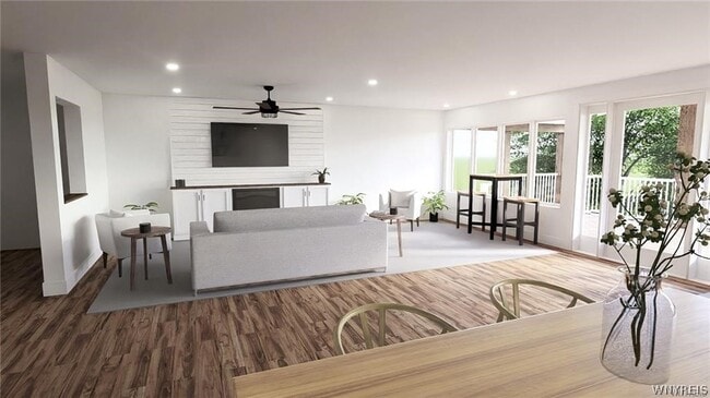 Building Photo - 400 Ohio St