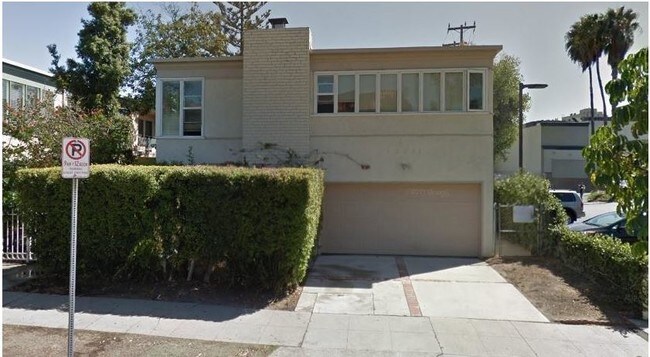 Building Photo - 12036 Goshen Ave