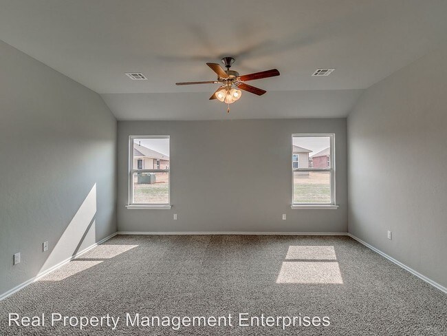 Foto del edificio - 3 br, 2 bath House - 1921 W Autumn Way