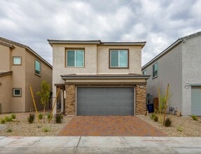 Building Photo - 3976 Richmar Butte Ave