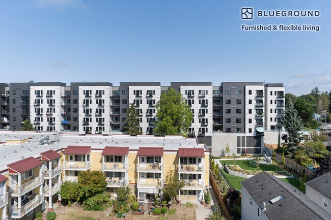 Foto del edificio - 18004 Midvale Ave N