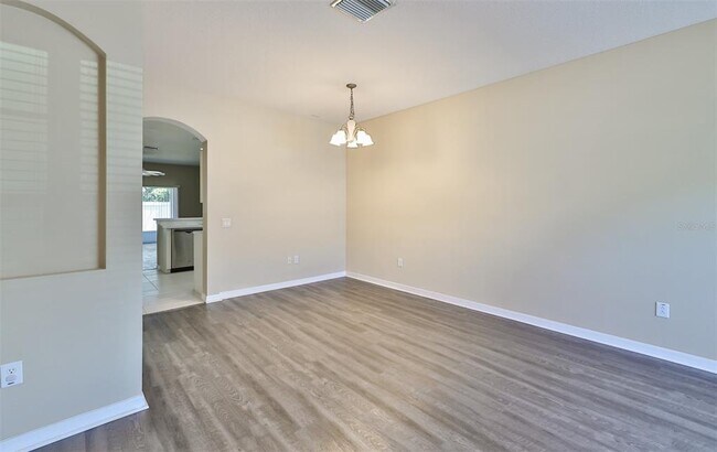 Foto del edificio - 12950 Kings Crossing Dr