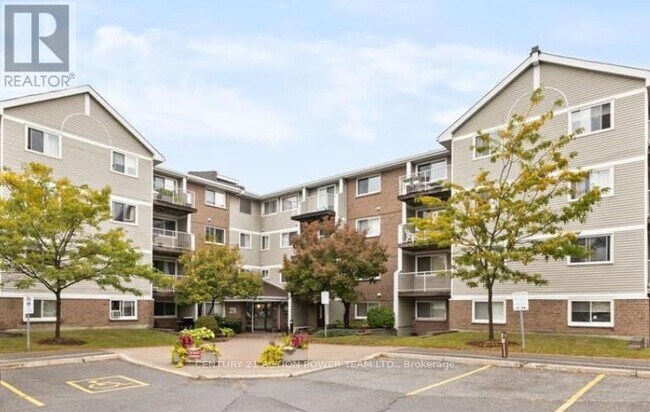 Building Photo - 270 Brittany Dr