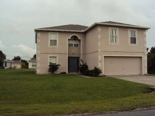 Primary Photo - 32 Catalina Ct