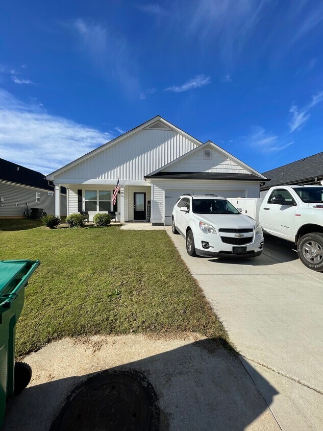 90 Crestview Dr, Carnesville, GA 30521 House Rental in Carnesville