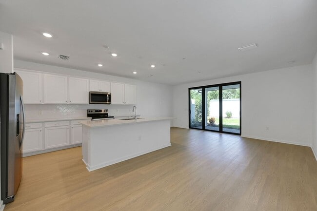 Foto del edificio - Spacious 3BR Townhome in Bonita Springs