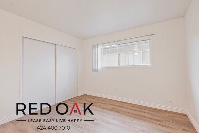 Foto del edificio - ~2 Weeks FREE~ Excellent Three Bedroom wit...