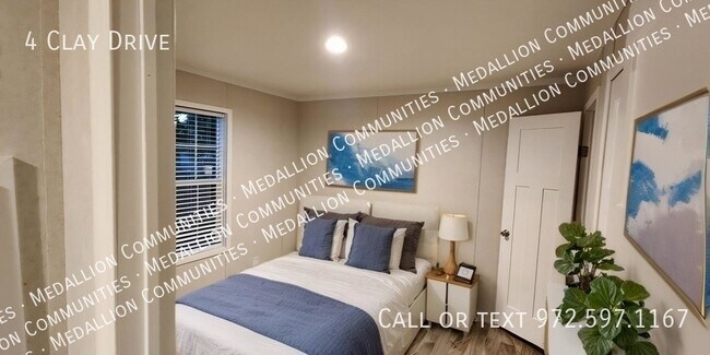 Foto del edificio - 4 Clay Dr