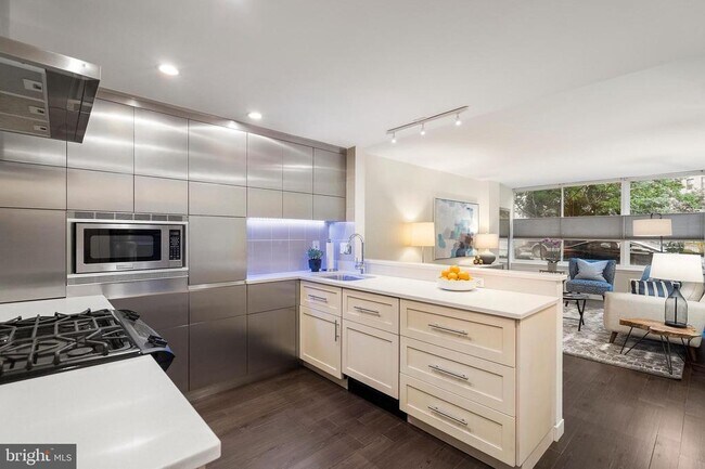 Foto del edificio - 1301 20th St NW