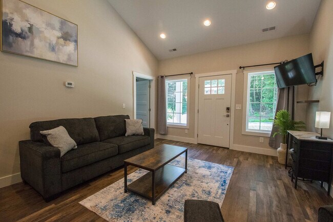 Building Photo - 2328 Greater Druid Hills Blvd