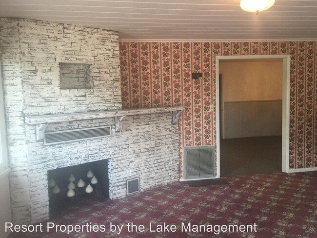 Building Photo - 4 br, 2 bath House - 58 E Orchard Ave