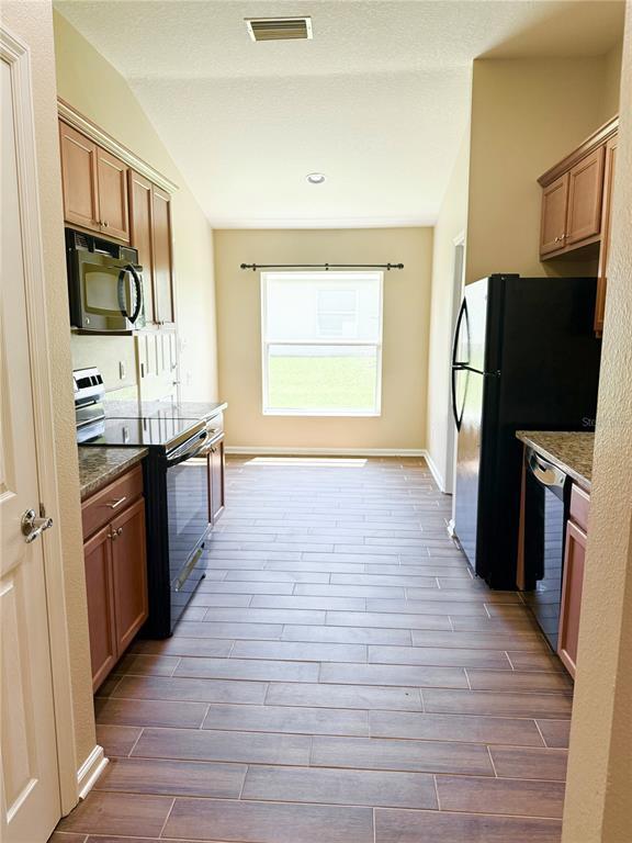 Building Photo - 3019 Santa Marcos Dr