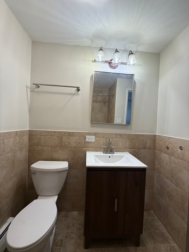 Foto del edificio - 6946 W 65th St
