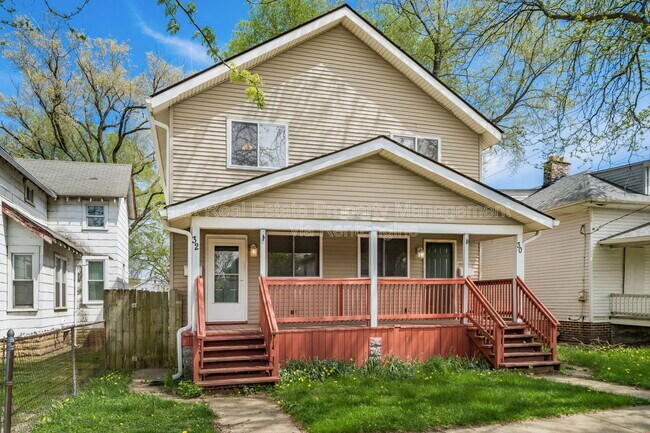 Foto del edificio - 32 Schultz Ave