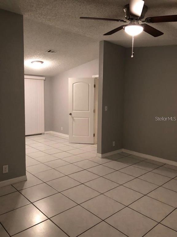 Building Photo - 355 Weathersfield Ave