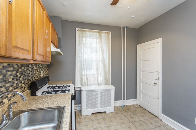 Foto del edificio - 6253 N Broad St