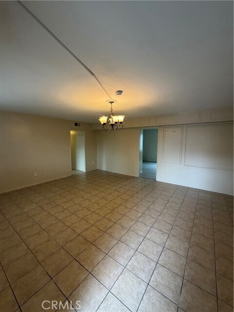 Building Photo - 4694 Bandera St